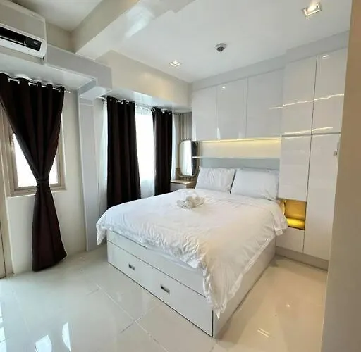 Coast Cozy Penthouse 2beds Apartment Manila