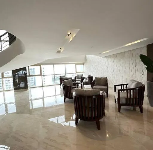 Coast Cozy Penthouse 2beds Apartment